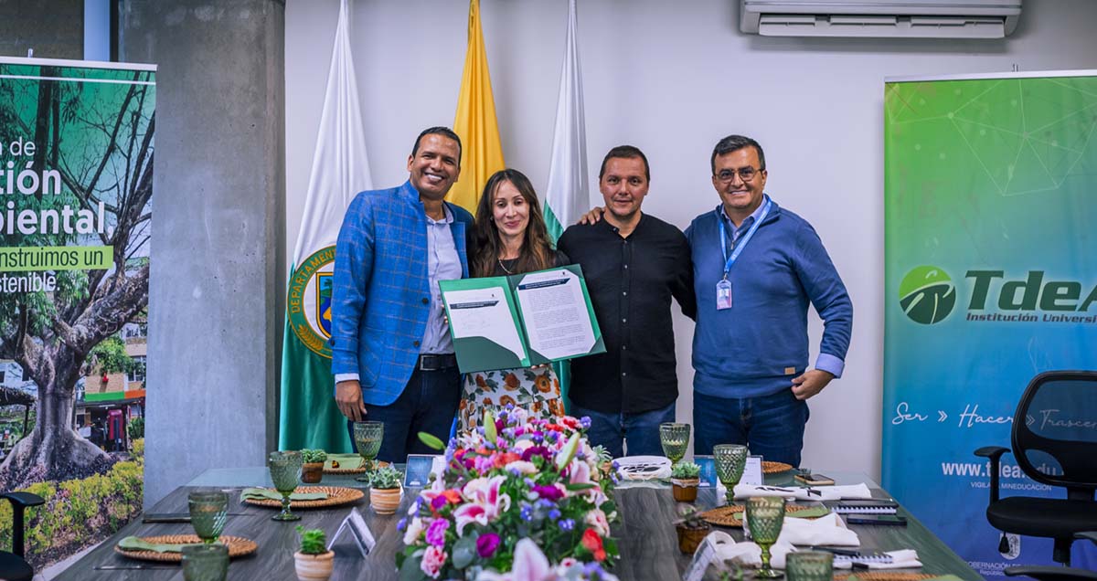 TdeA, IU Digital y el Politécnico Jaime Isaza Cadavid suscriben Alianza por la Economía Circular con la Secretaría de Medio Ambiente de Medellín 