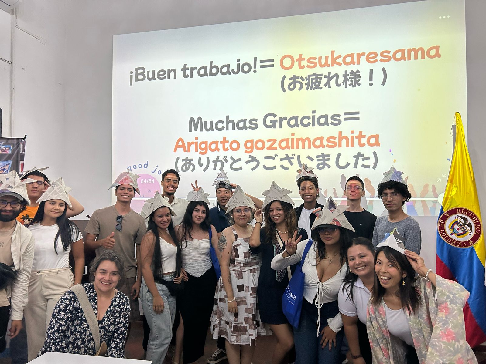 Monitores de idiomas TdeA en pasantía Unicolombo Cartagena
