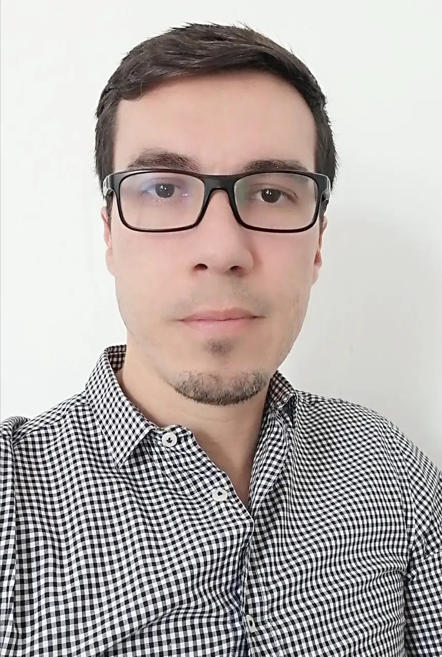 Foto del docente Carlos Augusto Álvarez Arboleda