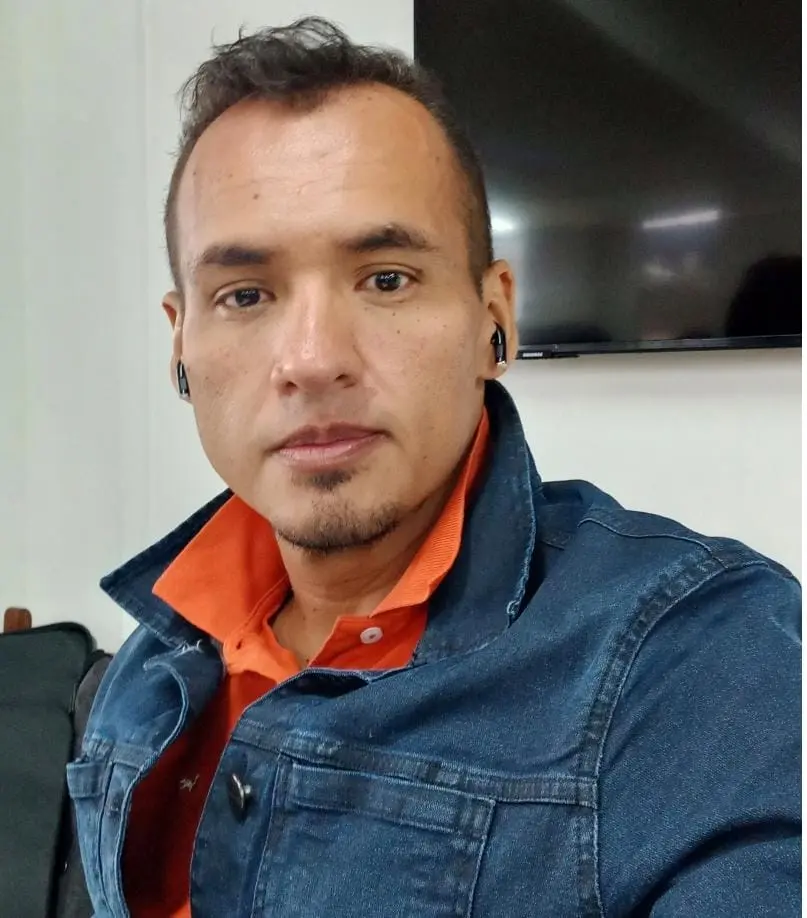 Foto del docente Juan David Vásquez Jaramillo