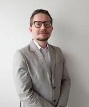 Foto del docente Sergio Andrés Giraldo Galeano