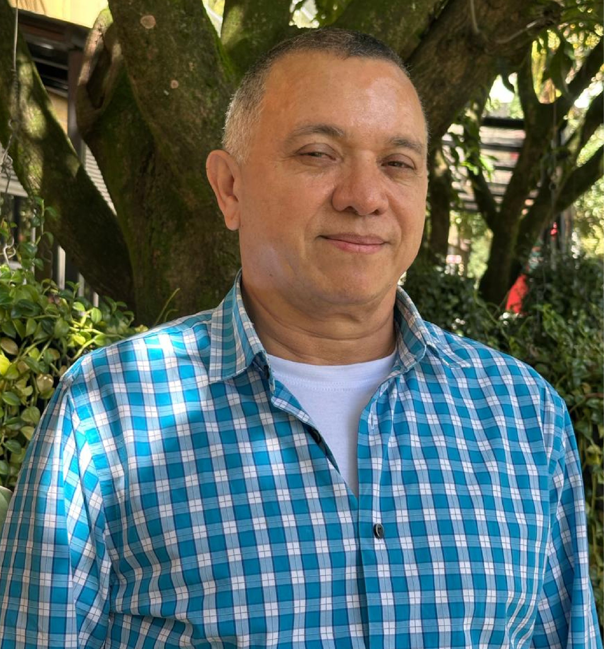 Foto del docente José Leonardo Ramírez Echavarría