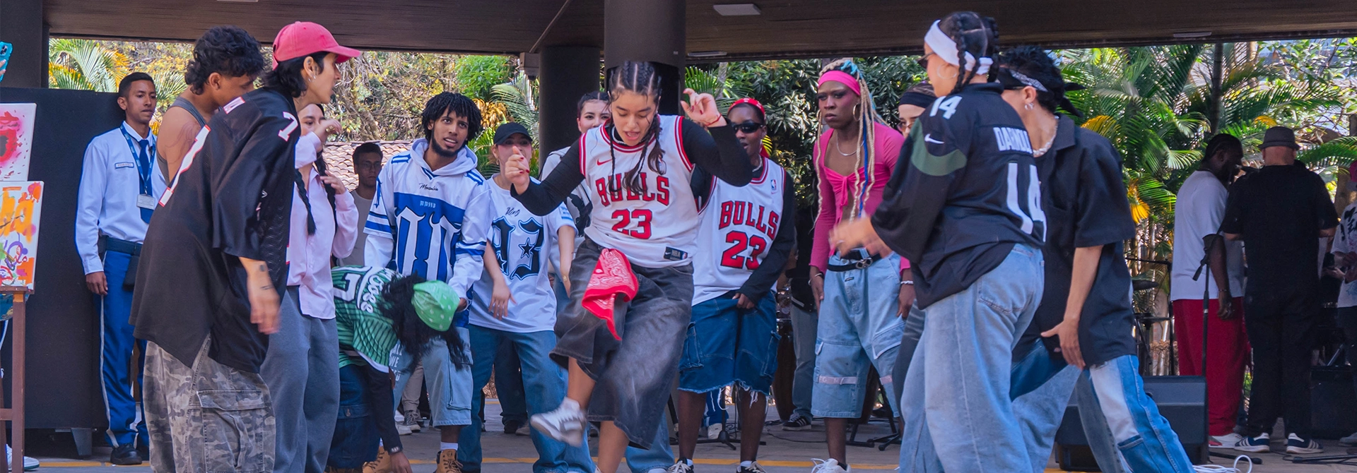 Muestra de hip hop en las Jornadas Institucionales TdeA 2025.