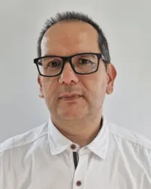 Foto del docente Juan Carlos Marín Castillo