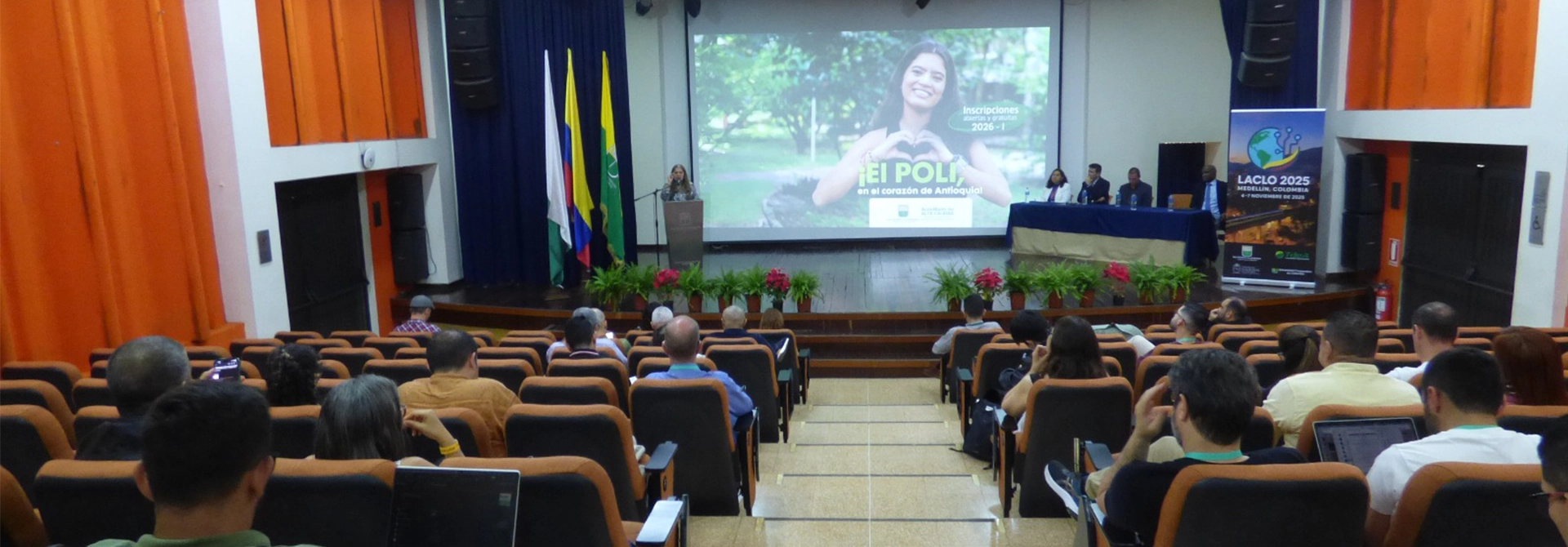 Ponencia en la XX Conferencia Latinoamericana de Tecnologías de Aprendizaje – LACLO 2025.