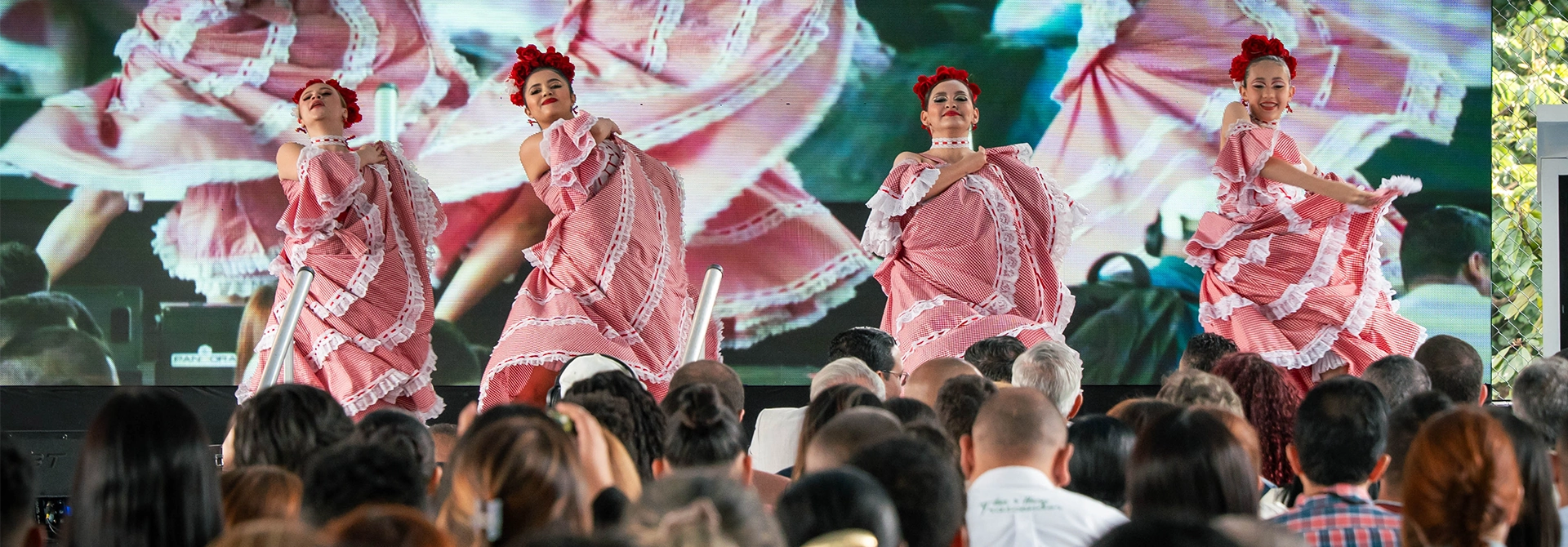 Muestra artística en la Inauguración oficial del nuevo Campus Universitario Aburrá Sur.