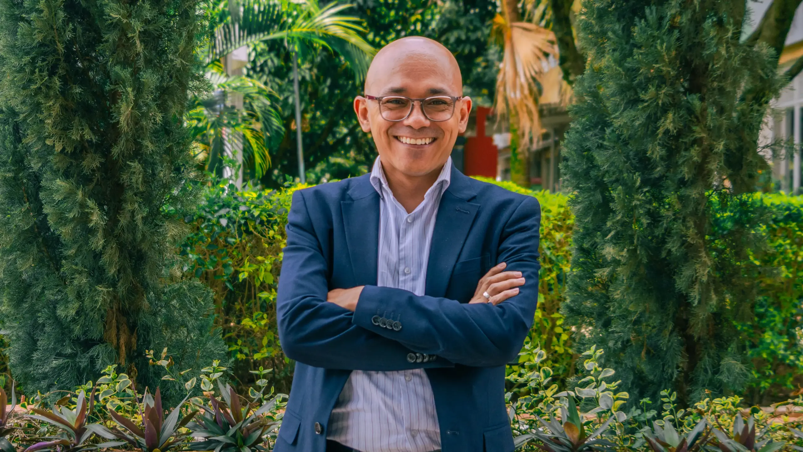 Acreditación internacional Julian Rios