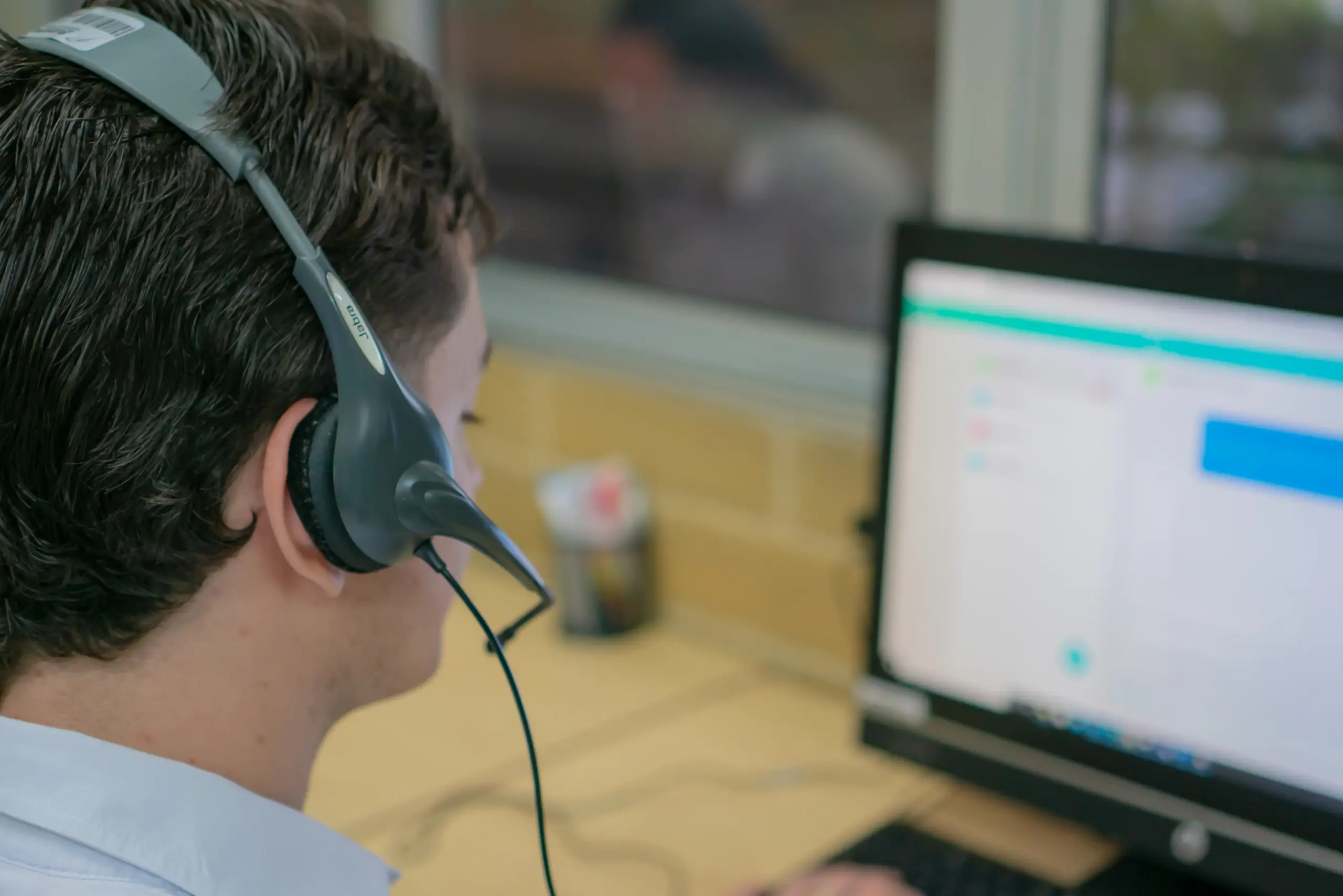 Línea para recepción de solicitudes de servicios