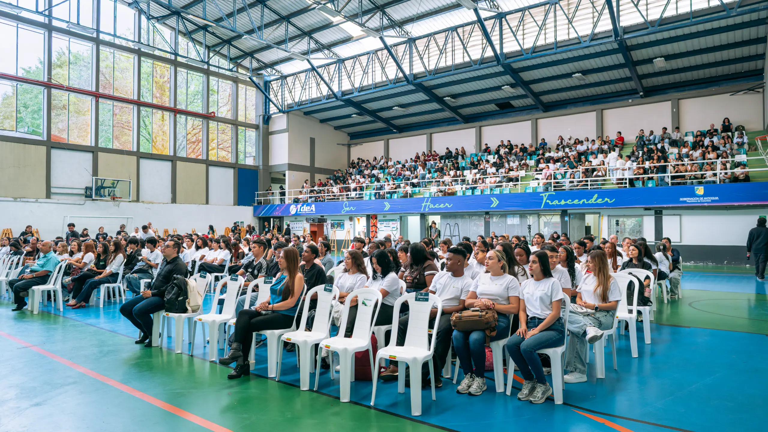 El aula se convierte en laboratorio de ideas en el III Coloquio de Proyectos de Investigación del TdeA