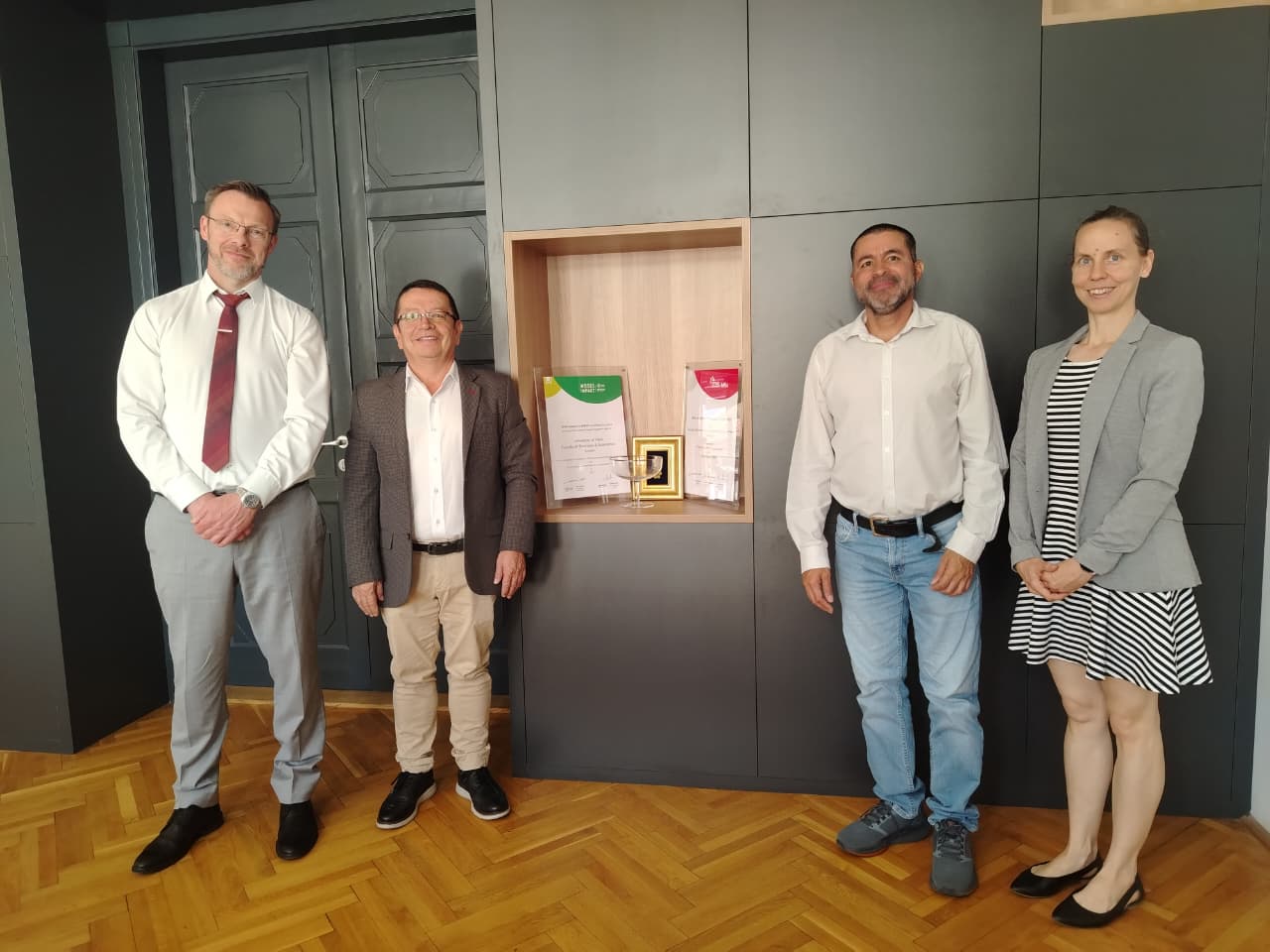 TdeA en visita internacional a la Universidad de Pécs en Hungría