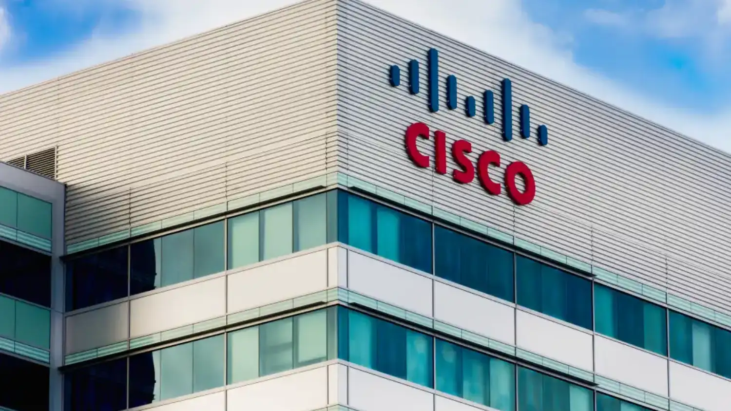 Cinco estudiantes del TdeA entre los mejores de América en los Cisco Cyber Games 2026