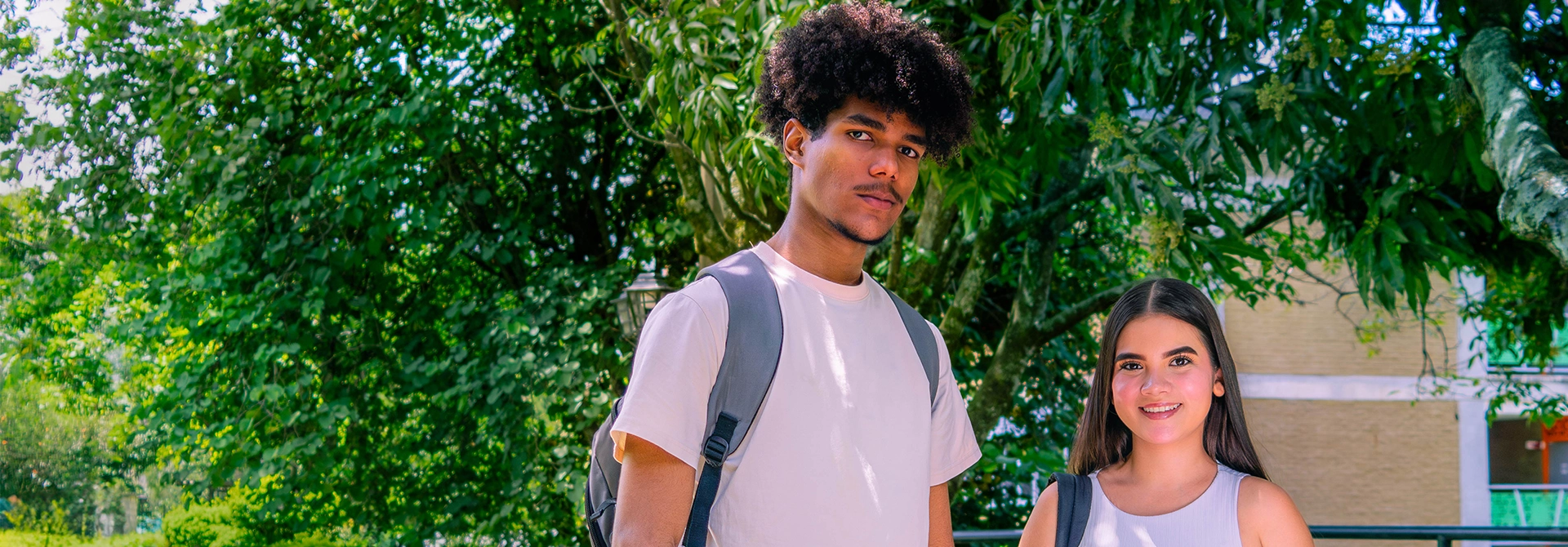Dos estudiantes de psicología del TdeA.