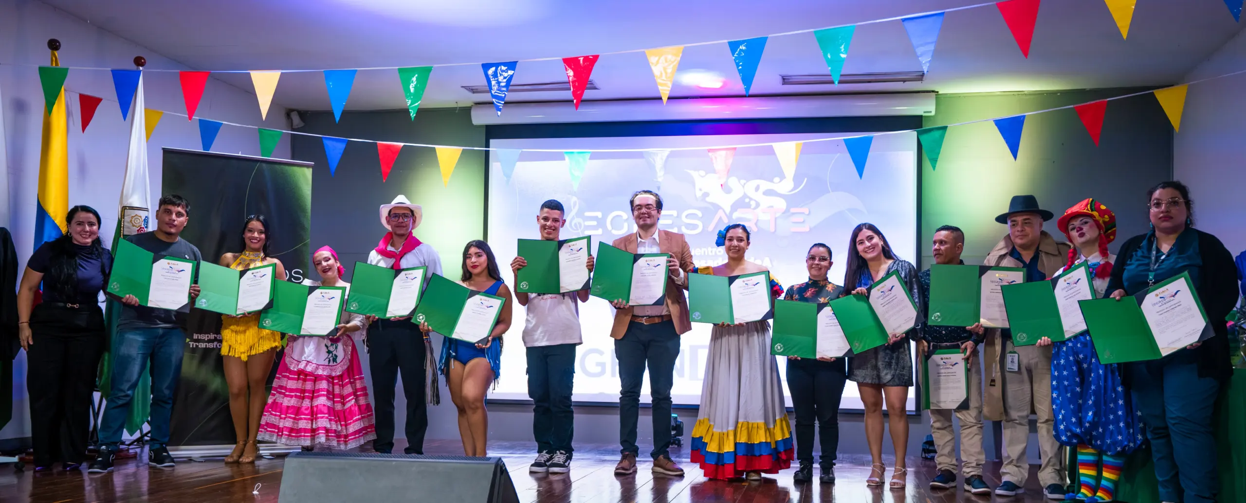 Egresarte 2026 reunió el talento artístico de 15 egresados del TdeA